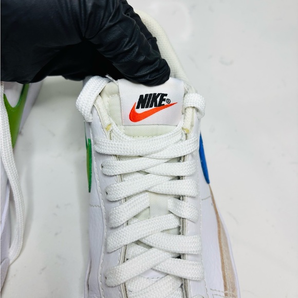 Nike Blazer Low 77 GS White Chlorophyll Green Medium Blue Asymmetric Sz 6.5Y W8 - Picture 11 of 13